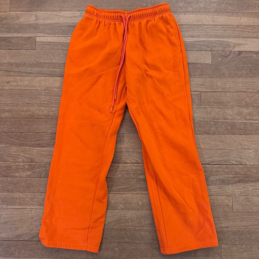 Automet Women's Orange Straight Leg Sweatpants - Size M
b87